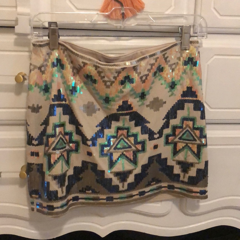 Express Sequined skirt